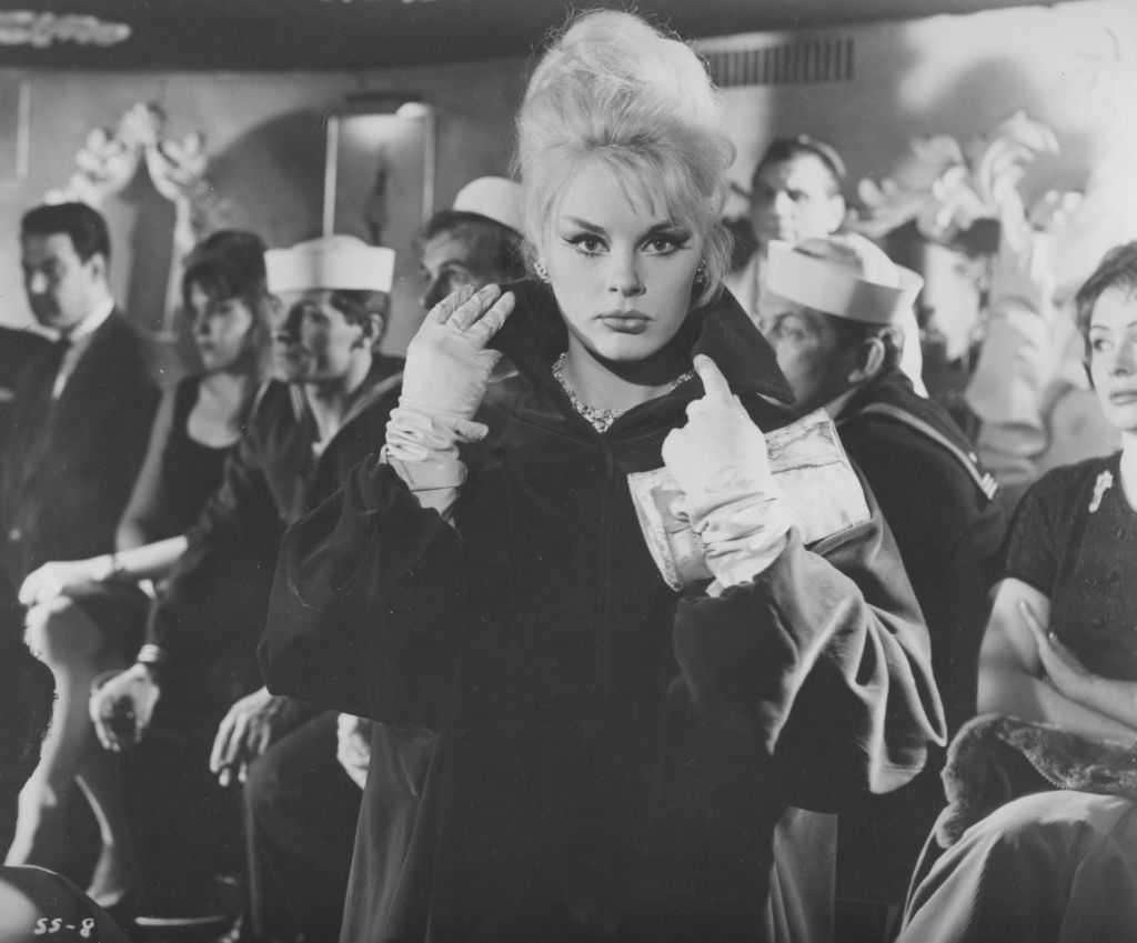 Actress Elke Sommer, known for roles in 1960s comedies and espionage films, dies at 85 — Wauwatosa Community news