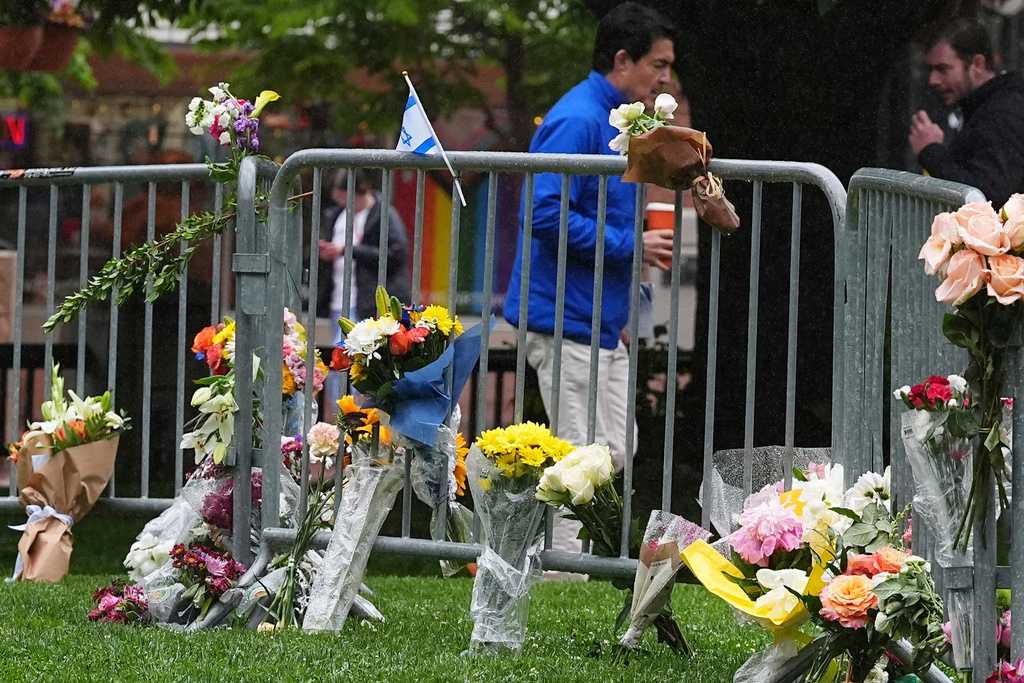 Man pleads guilty to federal hate crimes in deadly firebomb attack on Colorado demonstrators — Wauwatosa Community news